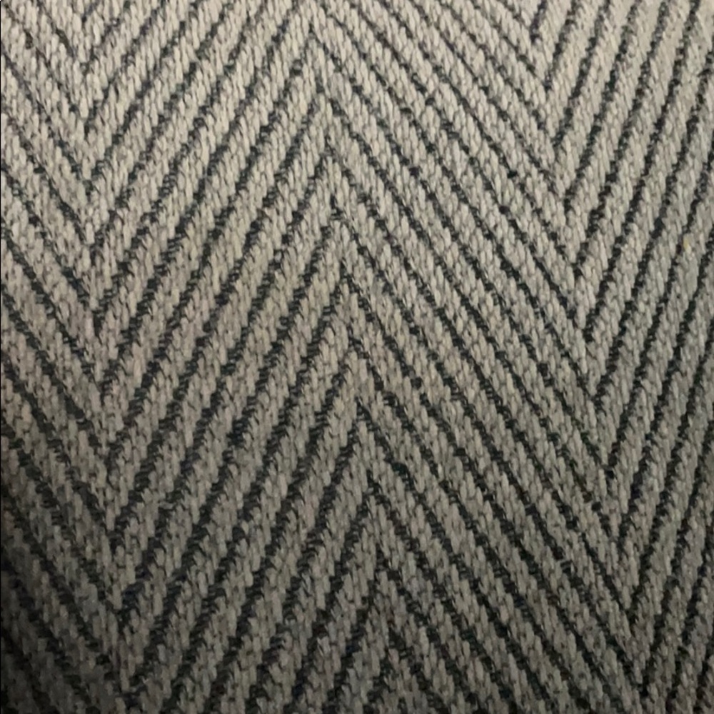 Meet your Posher, Quinn